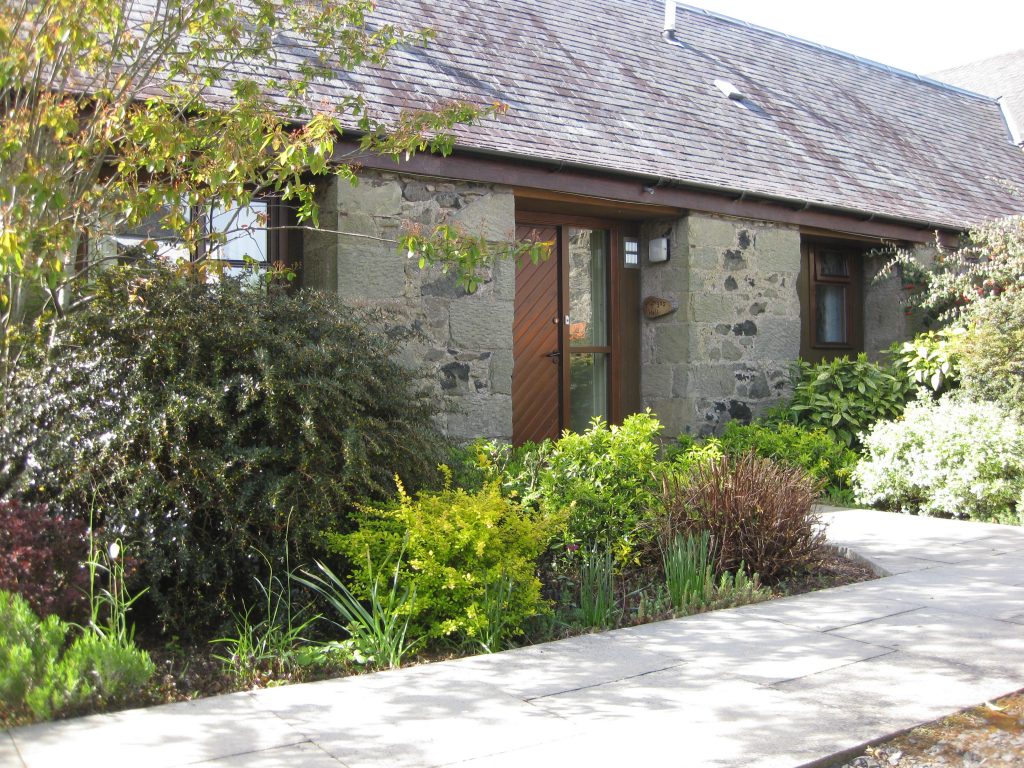 There is level access to Mungo's Well cottage from Burnbrae Holiays carpark